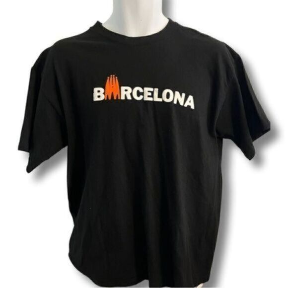 Barcelona Black Short Sleeve t-shirt. Size Medium - Picture 1 of 3